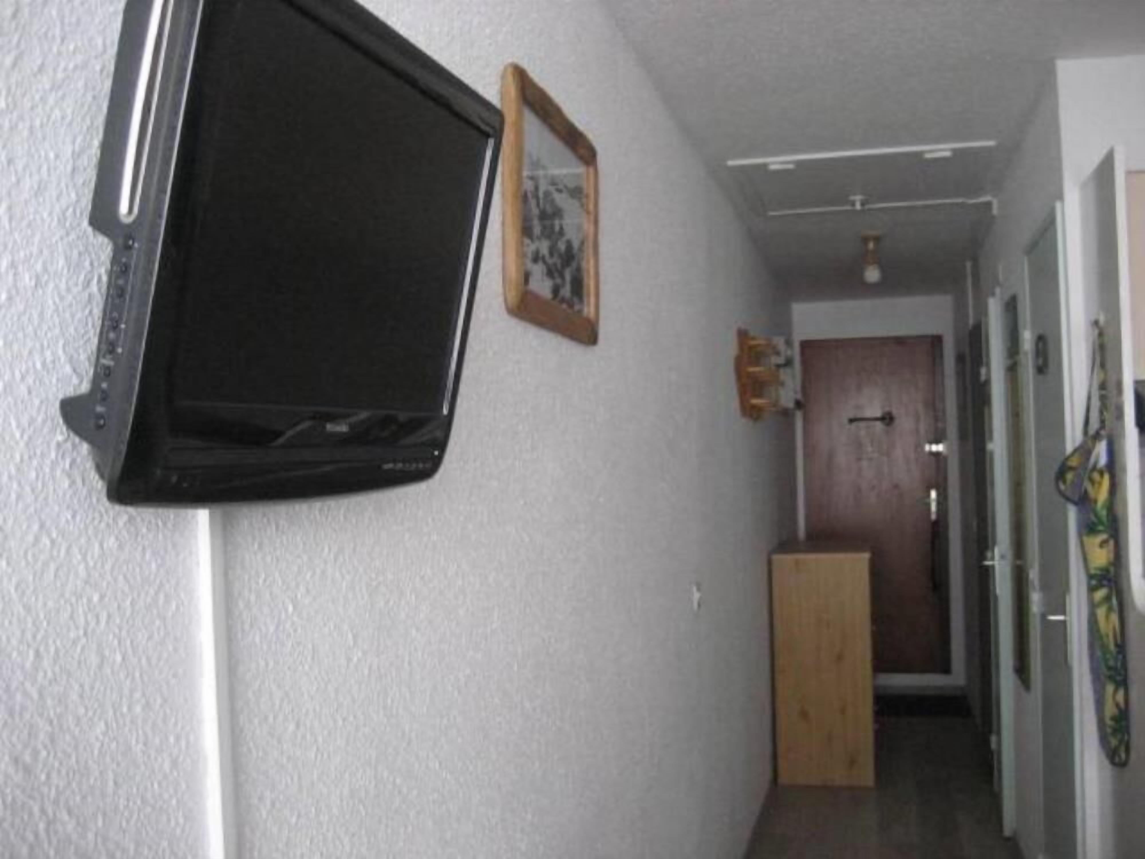 Beautiful Renovated Studio at the foot of the ski lifts