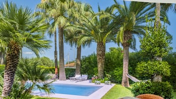 Piscina all'aperto