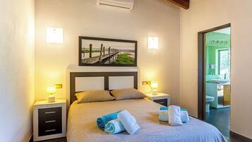 3 habitaciones, tabla de planchar con plancha y wifi gratis
