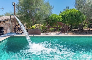 Outdoor pool - Sa Garriga - peaceful stay amid nature and animals in the heart of Mallorca (Lloret de Vistalegre)