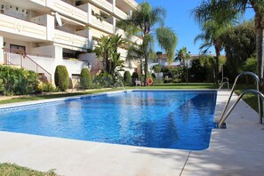 Piscina a l'aire lliure