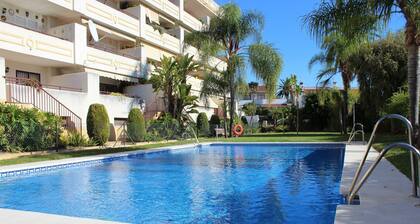 Penthouse de 2 dormitorios con vista al mar, recientemente decorado con Wi Fi, fotos y descripción