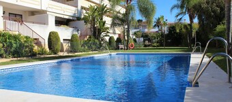 2 Bedroom Sea View Penthouse Newly Decorated With Wi Fi, Photos And Description