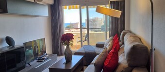 2 Bedroom Sea View Penthouse Decorated With Wi Fi, Photos And Description