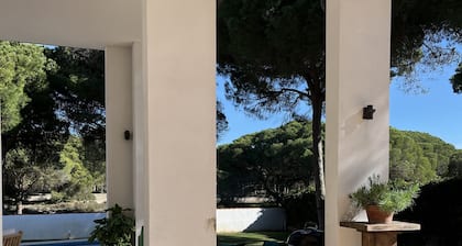 Casa Lola. Beach at 1km and forest on your doorstep