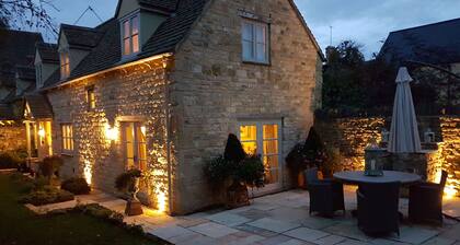 Superbe Conçu Intérieur chalet de 2 chambres dans le centre de Chipping Campden