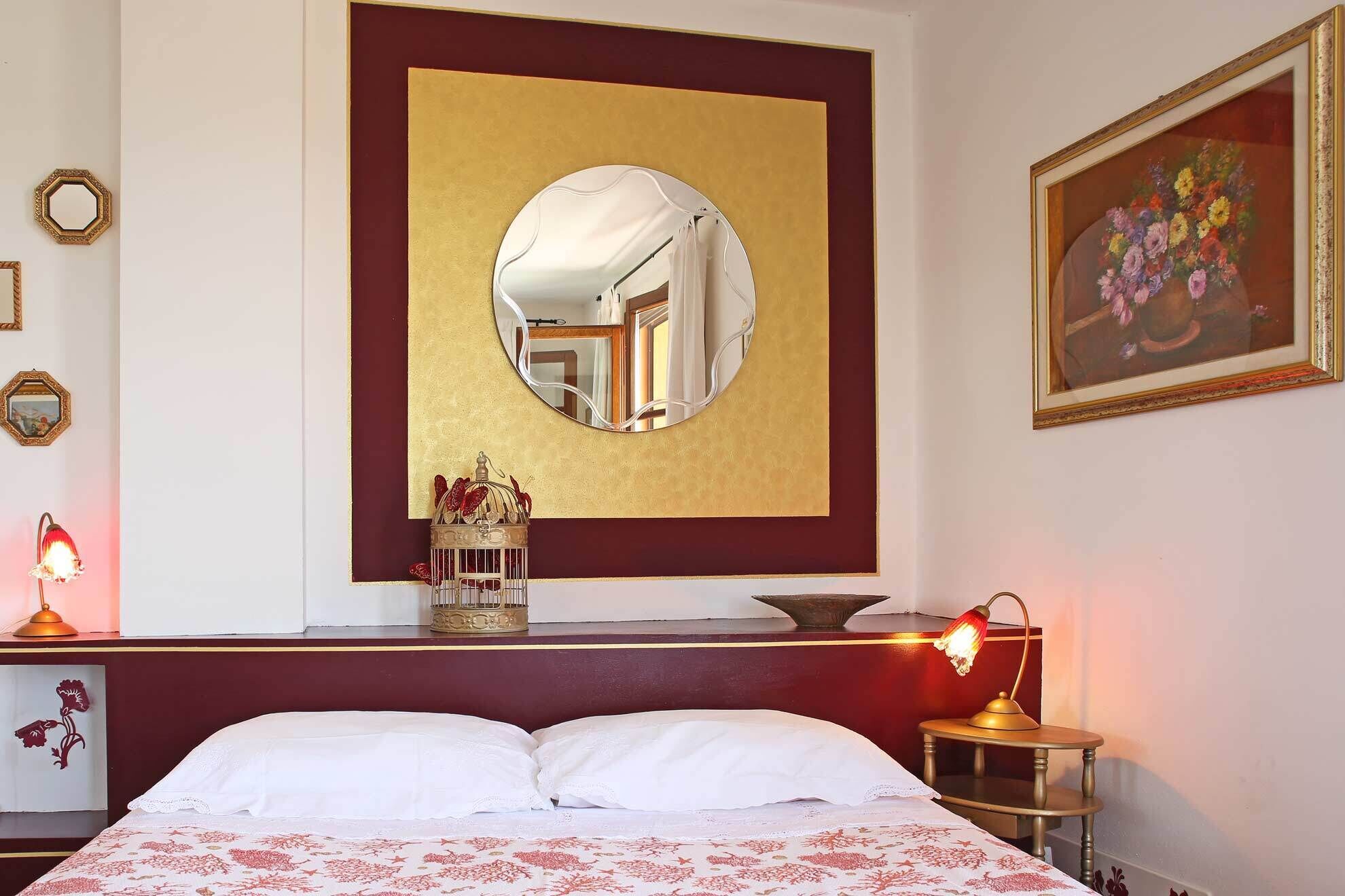 Tuscany villa and apartments with garden, BBQ, views, fantastic pool. Free WiFi
