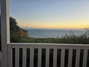 Property grounds - Villa Vittoria with private access to the sea. (Realmonte)