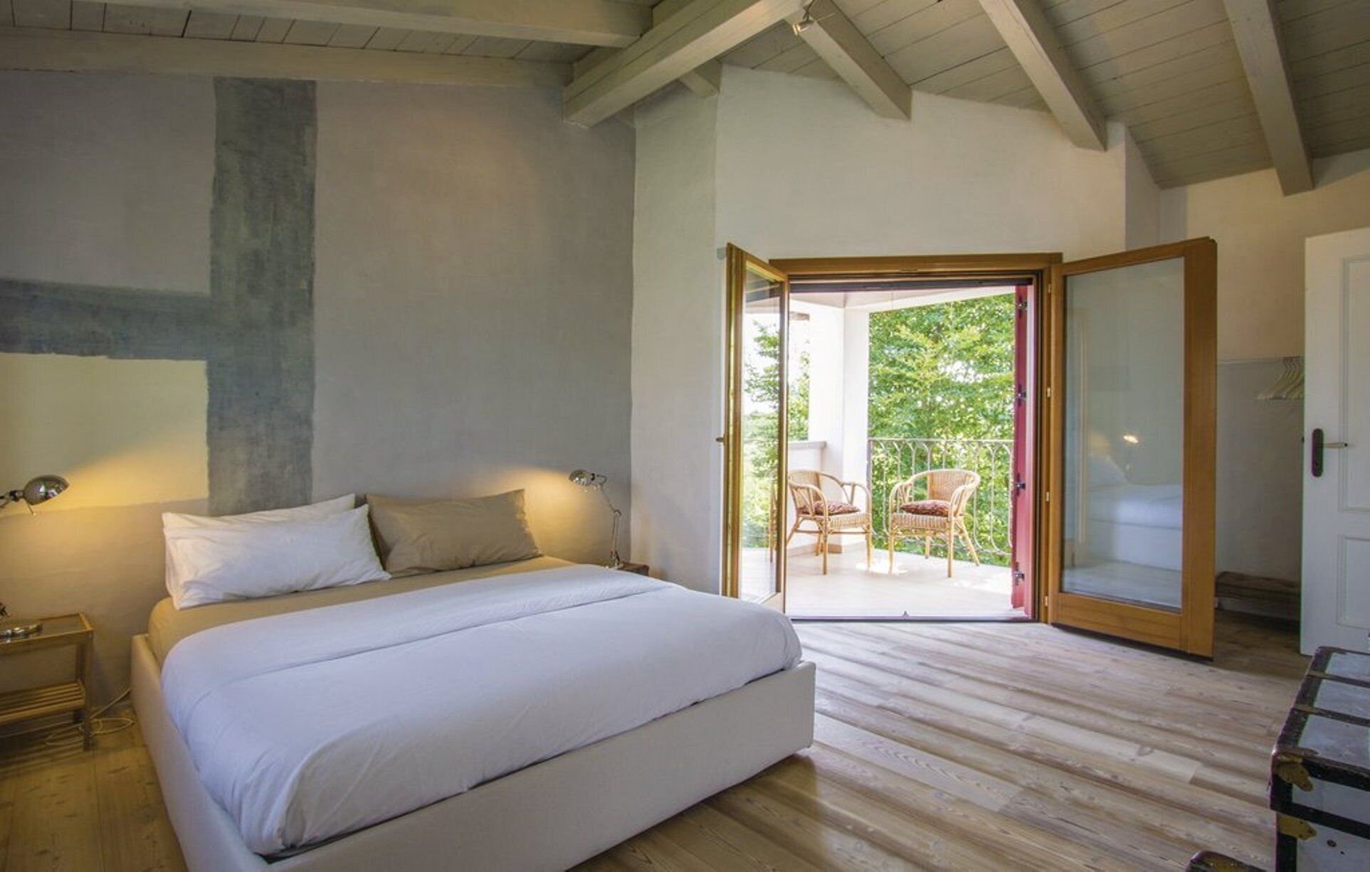 4 chambres, fer et planche à repasser, Wi-Fi gratuit, draps fournis