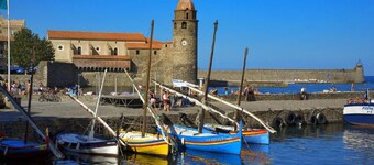 Lovely house, garden with pool in tranquil village near coast and countryside