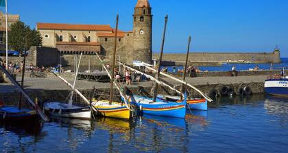 Schönes Haus, Garten mit Pool in einem ruhigen Dorf in der NĂ€he der KĂŒste und der Landschaft
