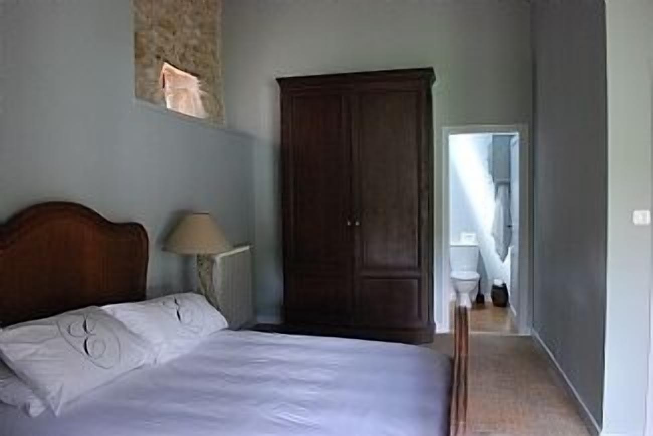 Delightful Villa in Juillac with private pool and garden. Nr St Emilion