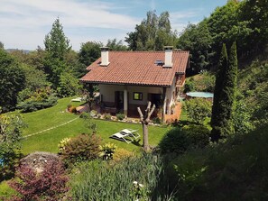 Exterior - House / Villa - Lasarte-Oria TO EIGHT MINUTES OF SAN SEBASTIANCasa con jardín (San Sebastian)