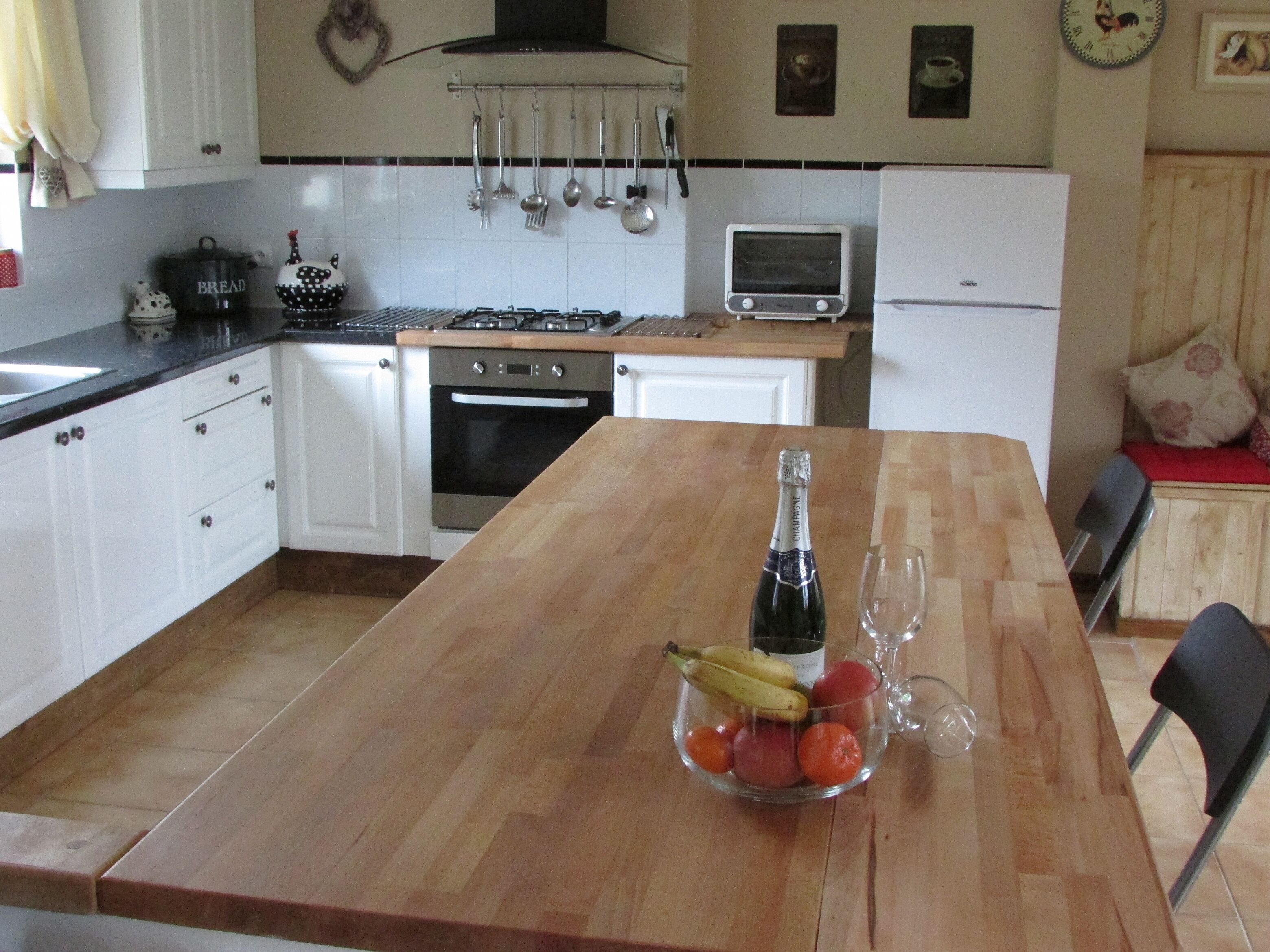 Cottage with Pool In Plouray, Between Pontivy And Rostrenen, Morbihan, Brittany