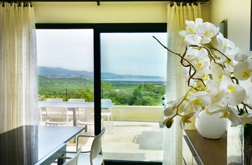 Sea View Villa 180 - beheiztes Schwimmbad - Strände 2 min - 5 Schlafzimmer - Wifi Clim