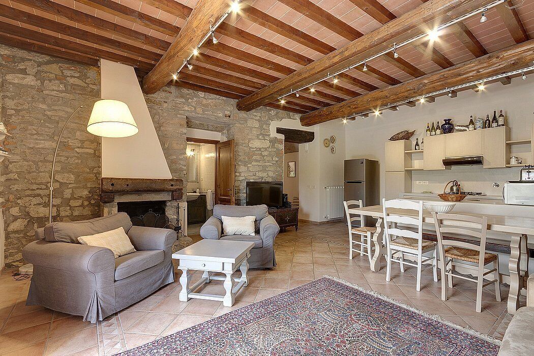 Casa Camomilla D: A characteristic and welcoming one-story independent house surrounded by meadows and by green hills, with Free WI-FI.