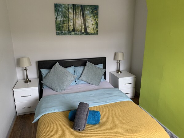 独立别墅, 3 间卧室 | 熨斗/熨衣板、免费 WiFi、床单