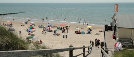 Vlak bij het strand