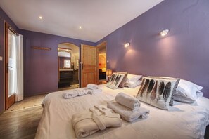 2 Schlafzimmer, Bügeleisen/Bügelbrett, kostenloses WLAN