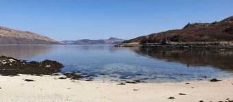 Glenelg, casa spaziosa per animali domestici con una fantastica vista sulla baia di Skye