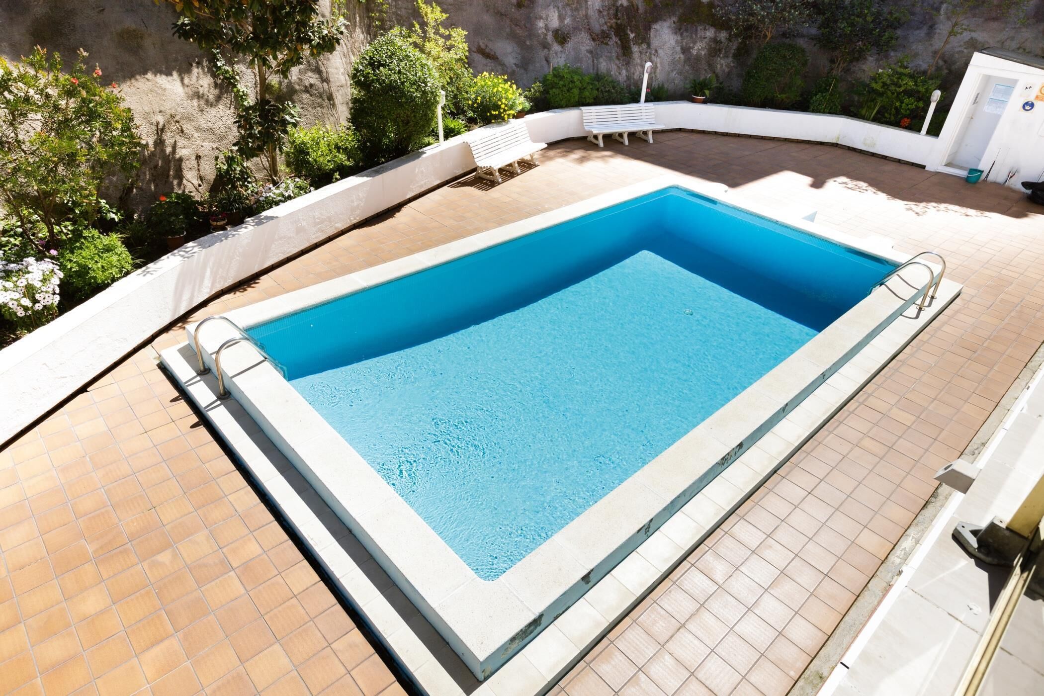 POOL APARTMENT NEAR BEACH TOSSA