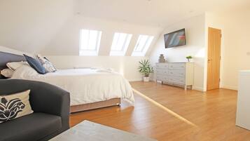 3 chambres, bureau, fer et planche Ă repasser, Wi-Fi gratuit