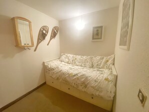 1 chambre, accĂšs au Wi-Fi (inclus), literie fournie