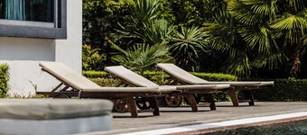 Fantastic private Villa with outstanding pool! Contact for our best offer!