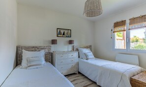 2 Schlafzimmer, Bügeleisen/Bügelbrett, Reisekinderbett, kostenloses WLAN