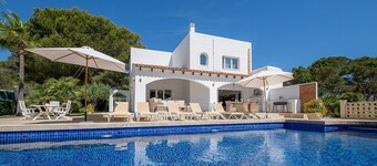 Exclusive Villa with Private Pool and a Perfect Location just 5 Minutes Walk to Cala Egos Beach!