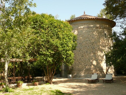 Romantic 19th Century Tower + ( Summer Annexe ) In Own 1 Acre Near The Sea