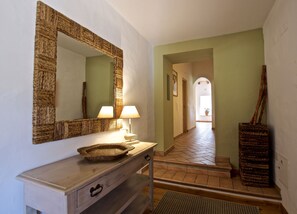 Interior - Charming Countryside Cottage (Stª Barbara Nexe)