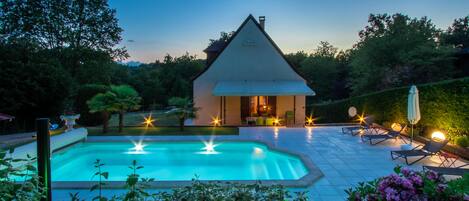 室外泳池、暖水池