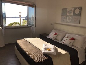 3 間睡房、熨斗/熨衫板、可攜式嬰兒床、免費 Wi-Fi