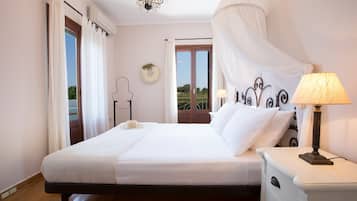 2 dormitorios, tabla de planchar con plancha, wifi y ropa de cama