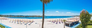 Beach nearby - Blue Lagoon Apartment, 10 m from the beach, 2 Swimmingpools, for 4 People (Alcúdia)