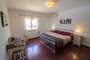 3 Schlafzimmer, Zimmersafe, Bügeleisen/Bügelbrett, kostenloses WLAN