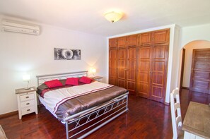 3 bedrooms, in-room safe, iron/ironing board, free WiFi - Casa Nova | 3 Bedrooms | Spacious Exterior | Vilamoura (Vilamoura)