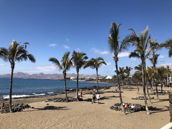 Beach nearby, beach towels