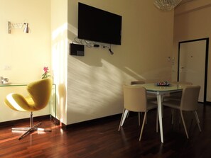 Dining - Completely renovated apartment in the center (Ravenna)