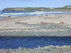 Beach nearby, sun loungers