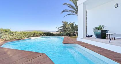 Orientalische Villa mit Panoramablick, 6 Personen FREE WIFI
