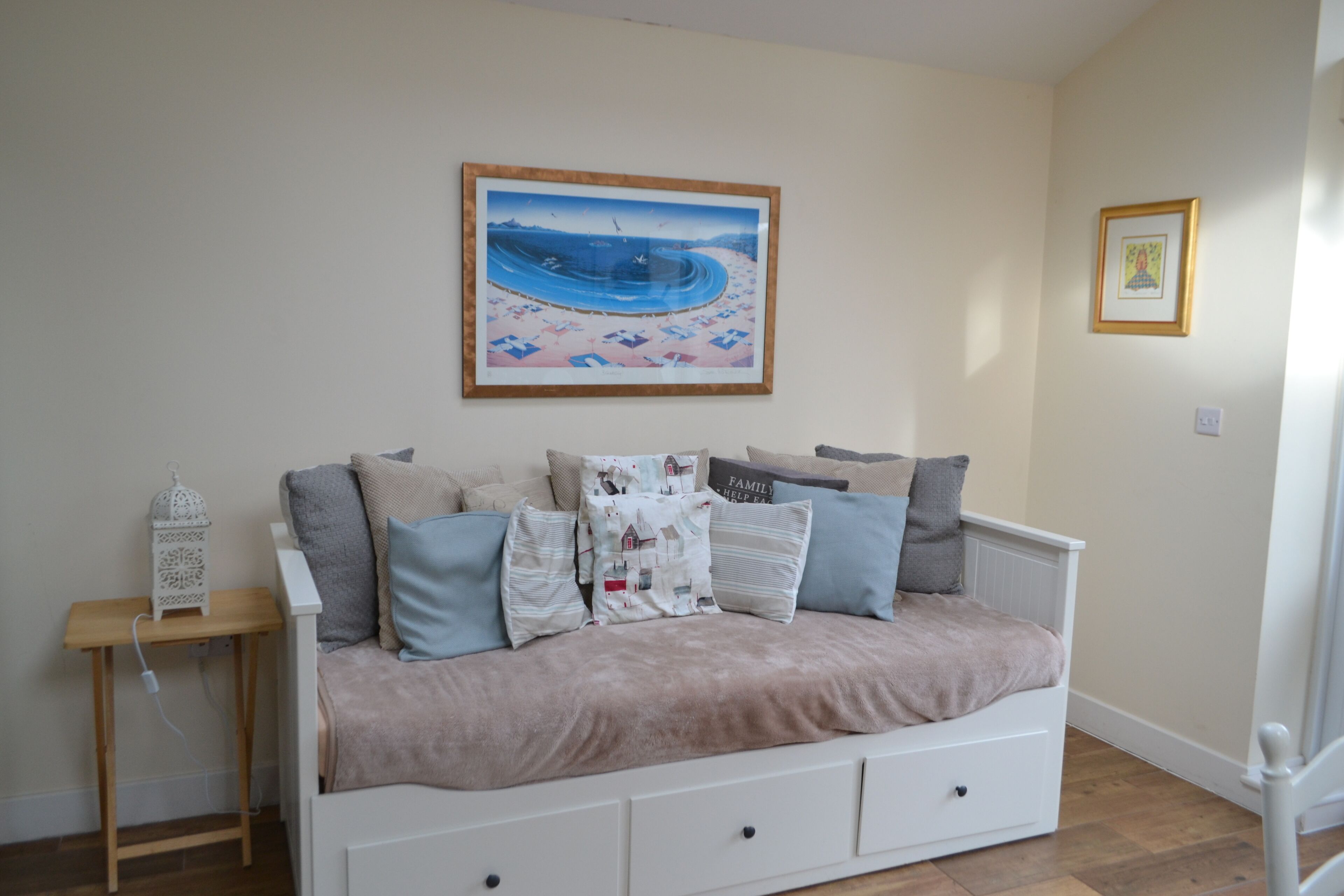 3 bedrooms, iron/ironing board, travel crib, free WiFi