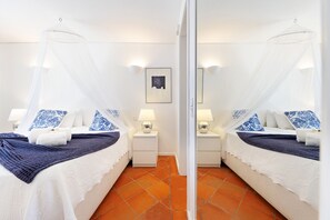 4 bedrooms, in-room safe, iron/ironing board, travel cot