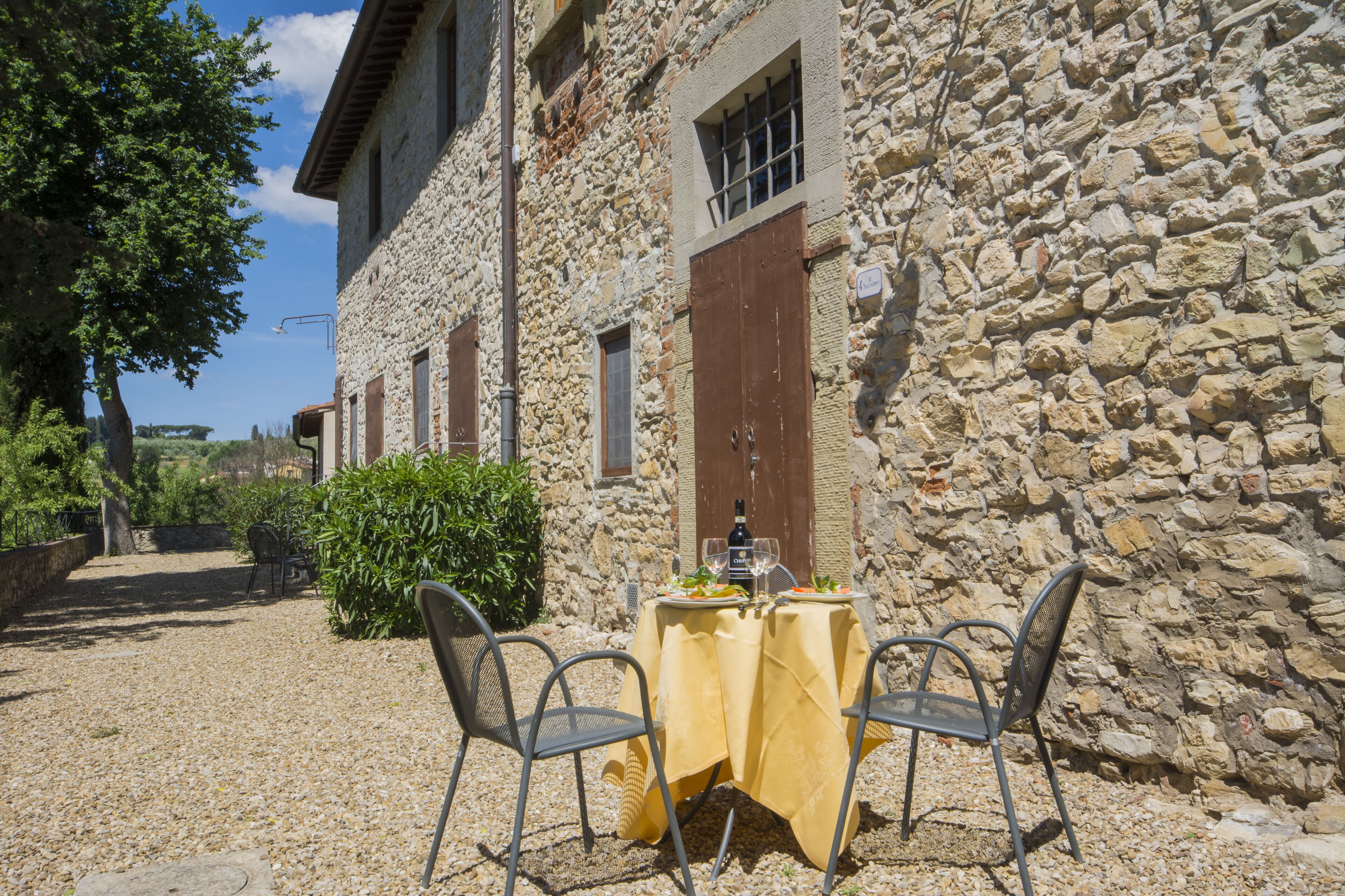 Borgo Bottaia, on the hills of Florence (3 PAX)