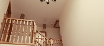 Maison située dans la jolie campagne avec une vue spectaculaire sur les montagnes