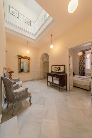 Interior - Luxury House in Seville Centre Opposite Historical Buildings. Ample Roof Terrace (Sevilla)