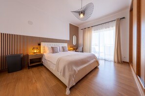 1 Schlafzimmer, Zimmersafe, Bügeleisen/Bügelbrett, Reisekinderbett