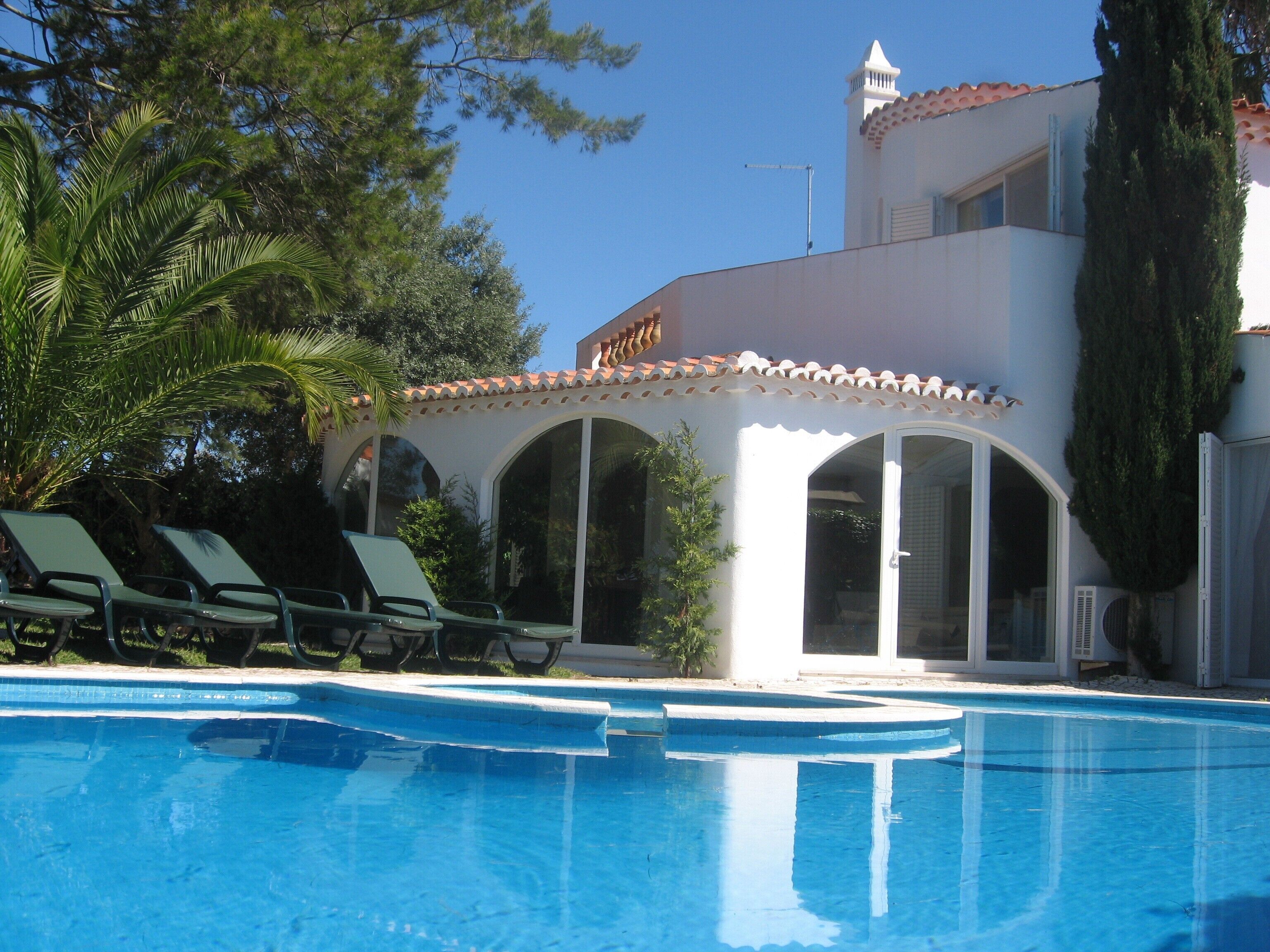 A HOME FROM HOME Affordable stunning Mediterranean villa w private pool & garden