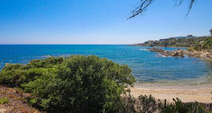 House on the water Riviera Var Saint Aygulf